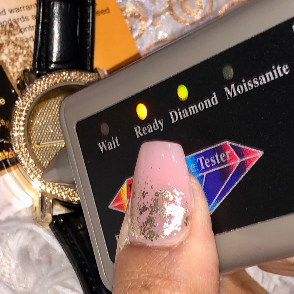 Real diamond watch for women NOT CZ not moissanite best off for Mother’s Day HOT - Picture 3 of 11